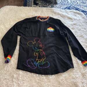 Disney Cast Member Spirit Jersey Mickey Mouse Size Small Rainbow Pride Black